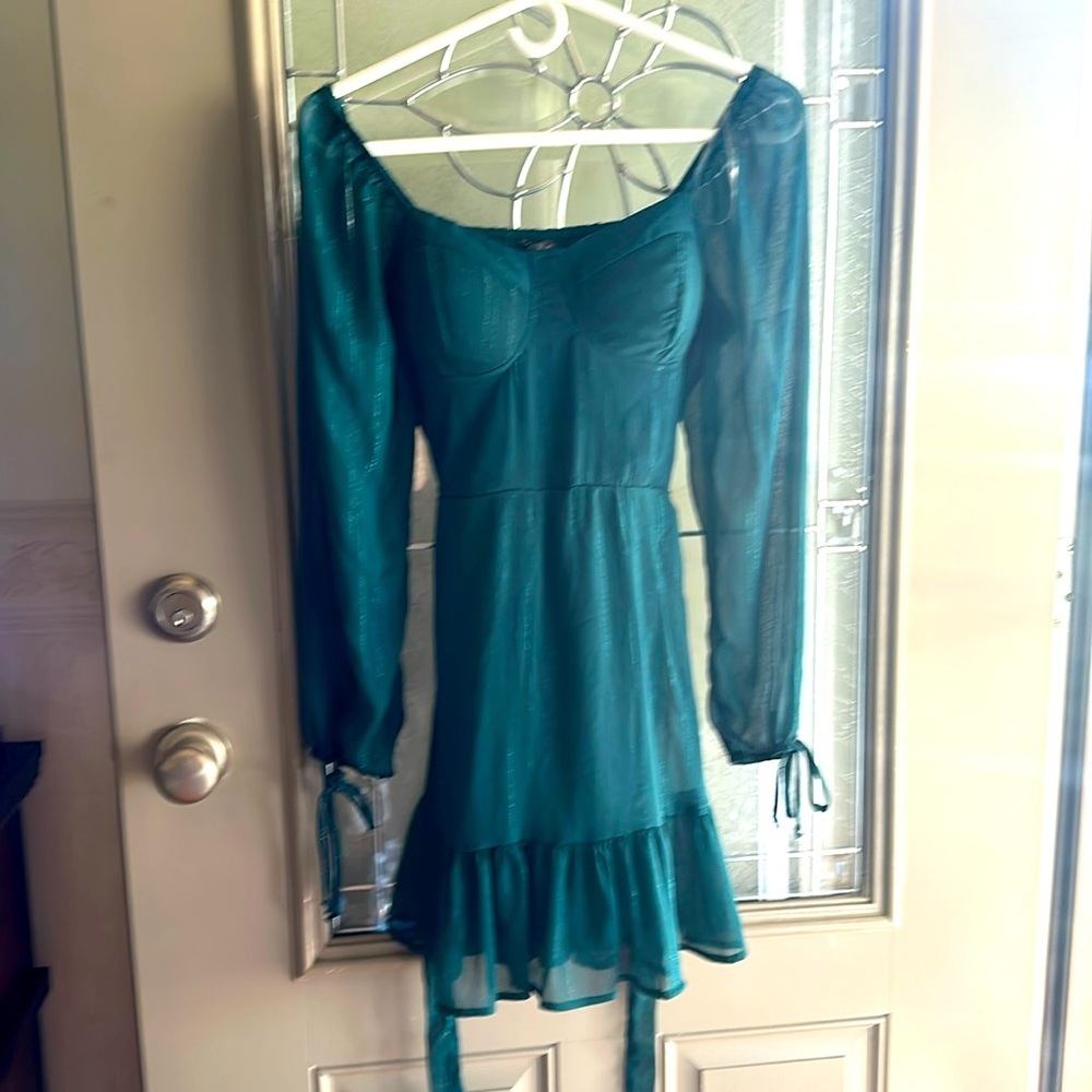 Lily Rose Small long sleeve dress